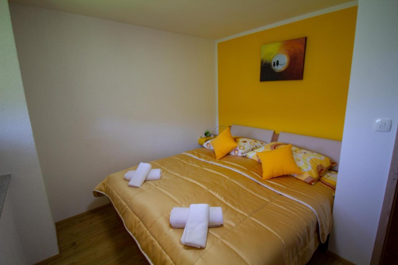 Apartmaji Nena Rocinj Exterior foto